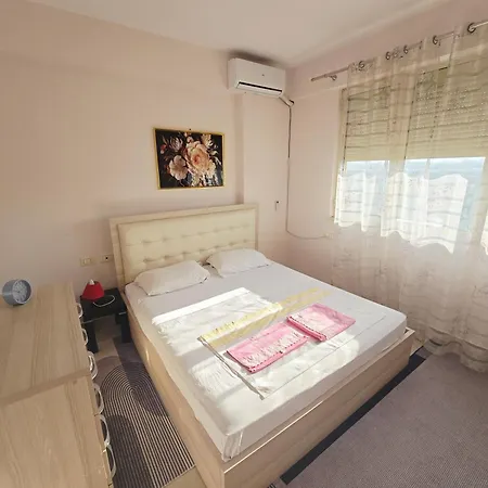 Kasim Cozy Apartment- N&s Terminal