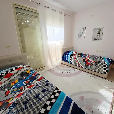 Kasim Cozy Apartment- N&s Terminal Apartment